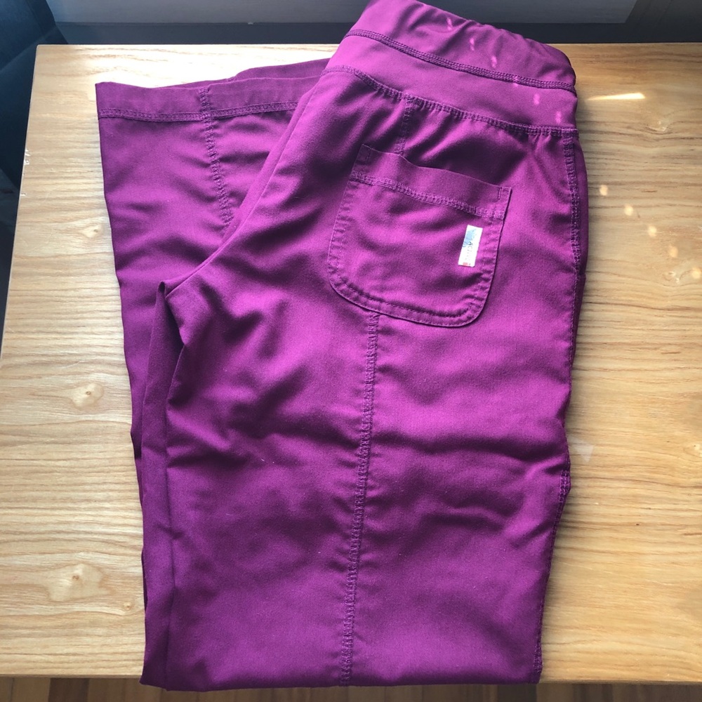 Wine Grey’s Anatomy Yoga Scrub Pant